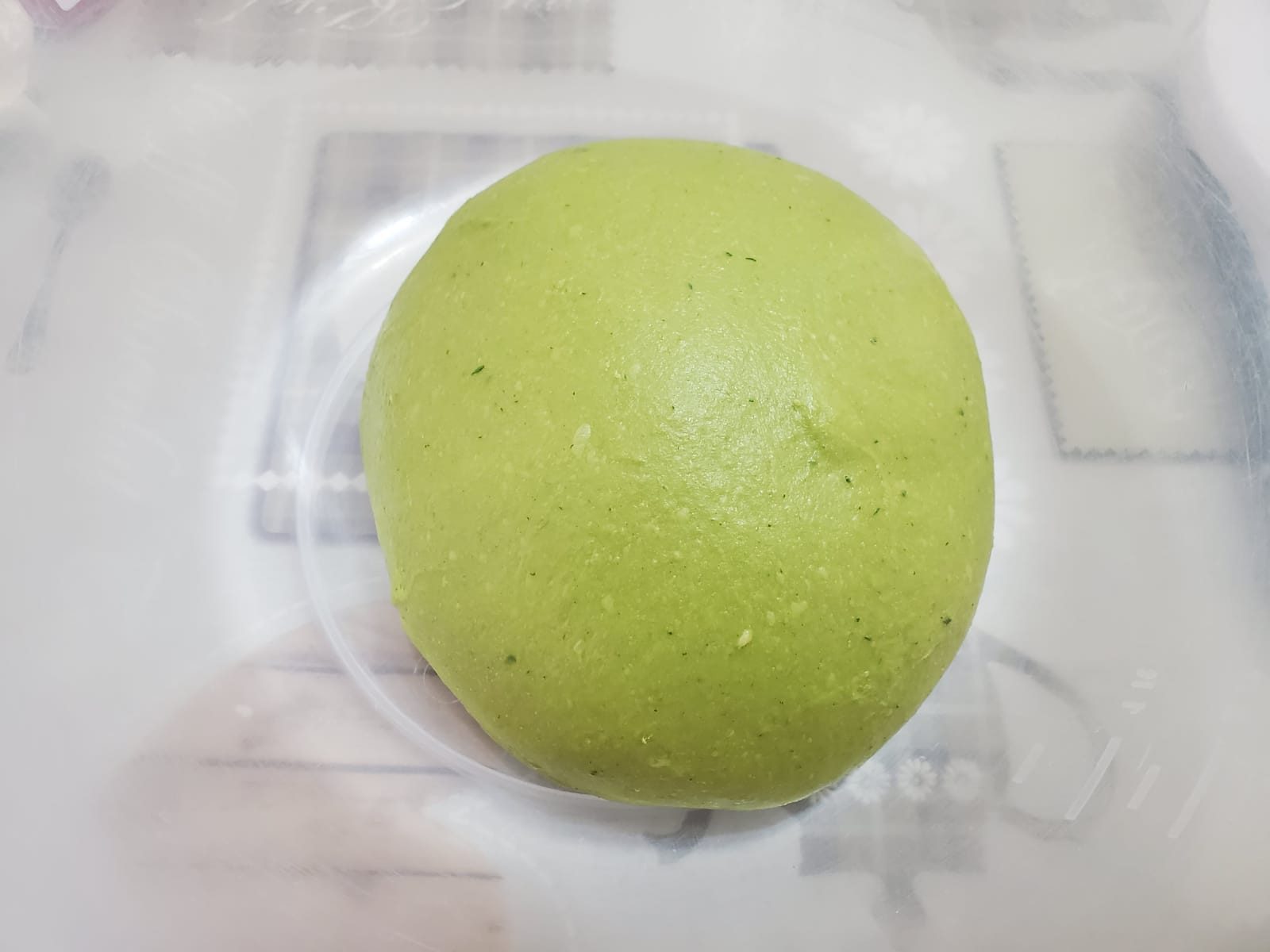 חלת קרנץ בזיליקום