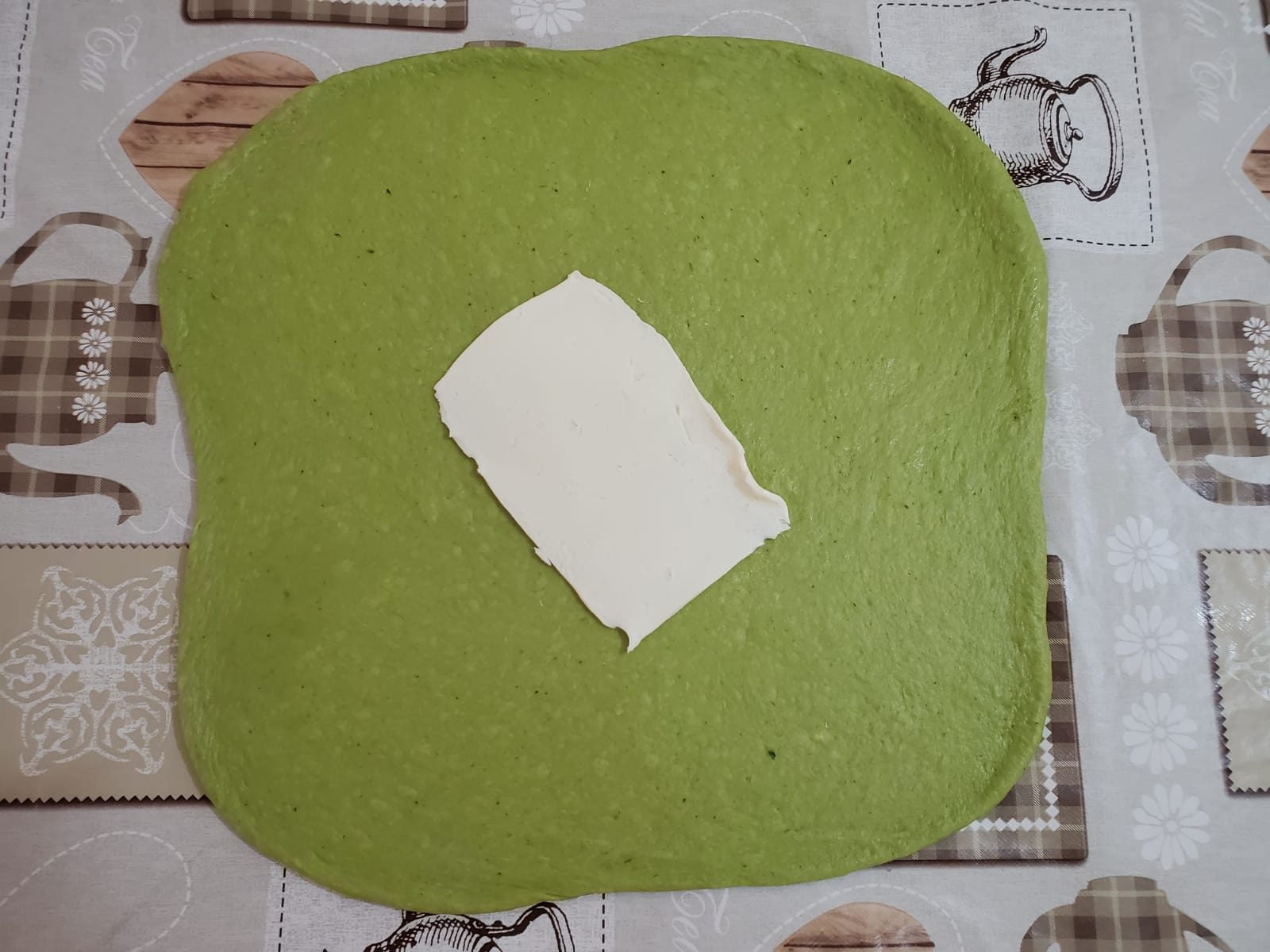 חלת קרנץ בזיליקום