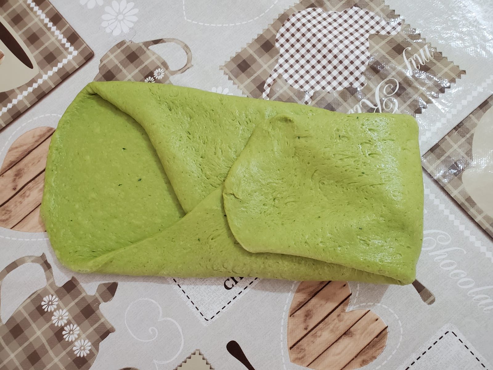 חלת קרנץ בזיליקום